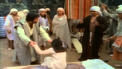 Film la Bible lue en vidéo, mot a mot « les Actes des Apôtres » – chapitre 5