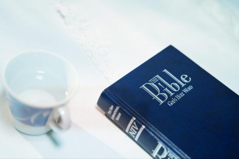Une nouvelle compréhension à propos de la tentation de Satan sur Job